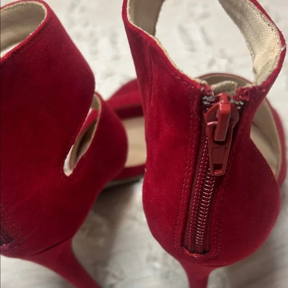 Christian Siriano Red Strappy Heels - Picture 9 of 14
